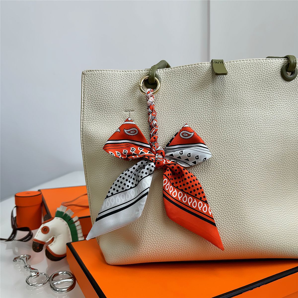 Elegante Lazo de Seda Multicol - Women Bags Ysl reseña y precio