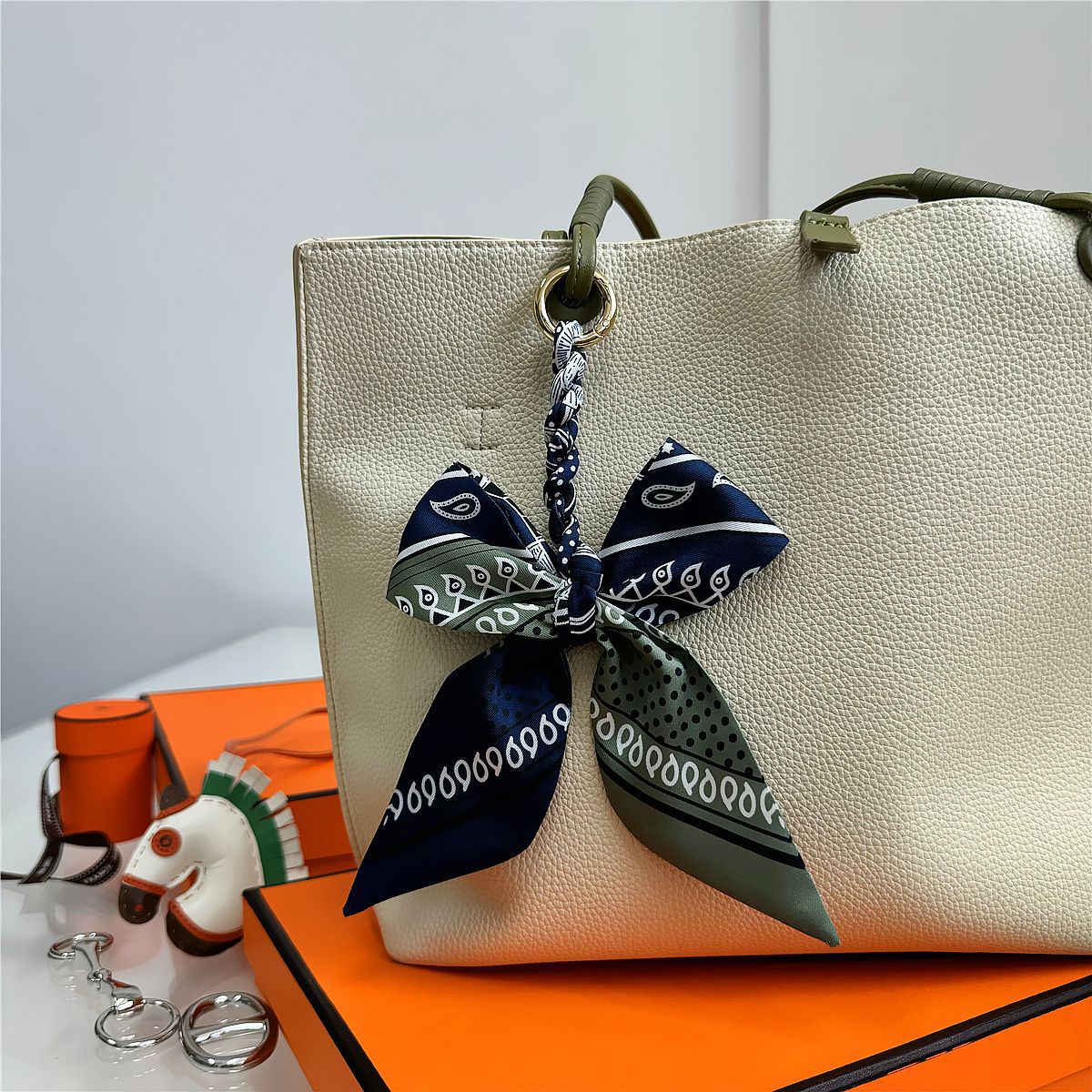 Elegante Lazo de Seda Multicol - Women Bags Ysl reseña y precio