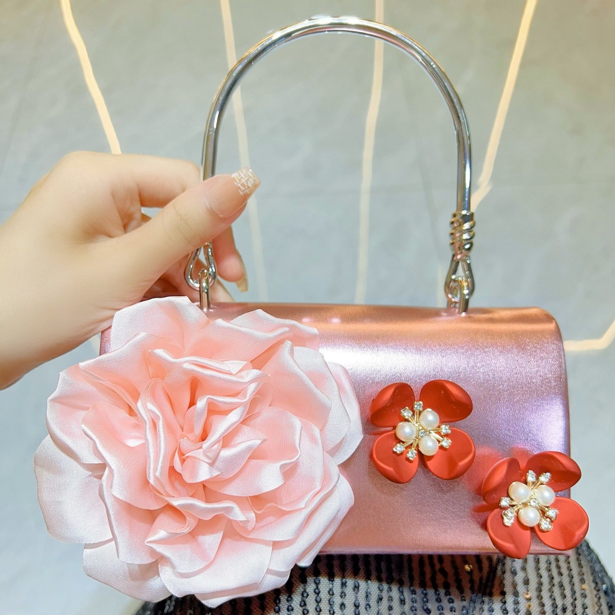 Bolso de mano de lujo con flor - Women Bags Gold reseña y precio