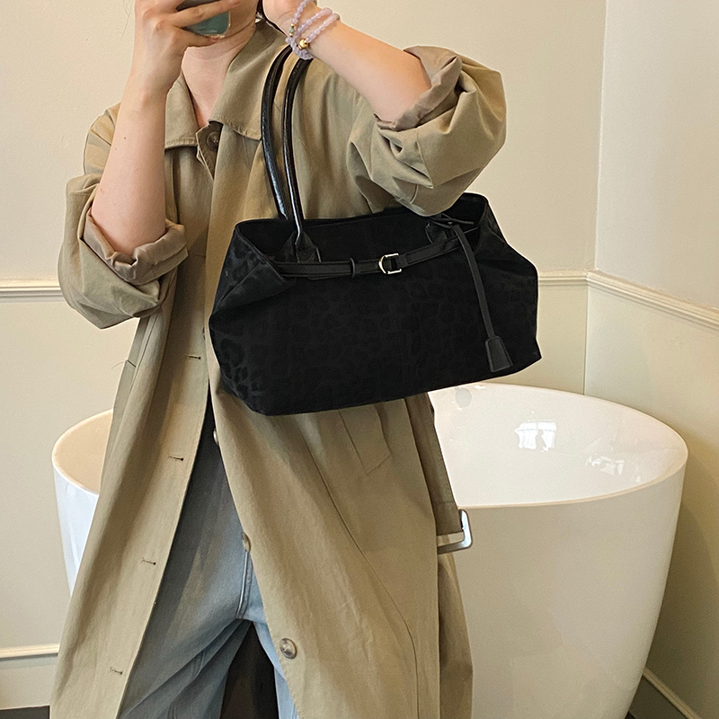 Bolsos de hombro con cerrojo d - Women Hand Bags Sale reseña y precio